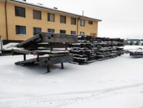 2-sillaliste haagise raamide kaelad ja lavad