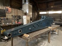 Pikendatud poom peale värvimist