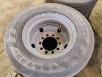 Liivapritsitud haagise velg